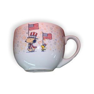 Peanuts Snoopy White  "4TH OF JULY"  16 oz Coffee/Soup mug